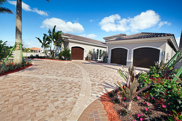 Best Driveway Paving Contractor  in Edgemoor, DE